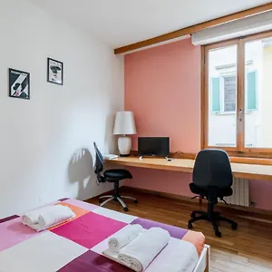 https://santa-croce-chic-retreat-in-the-heart-of.it-tuscanyhotel.com