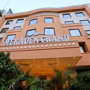 Hotel Meraden Grand, Varanasi