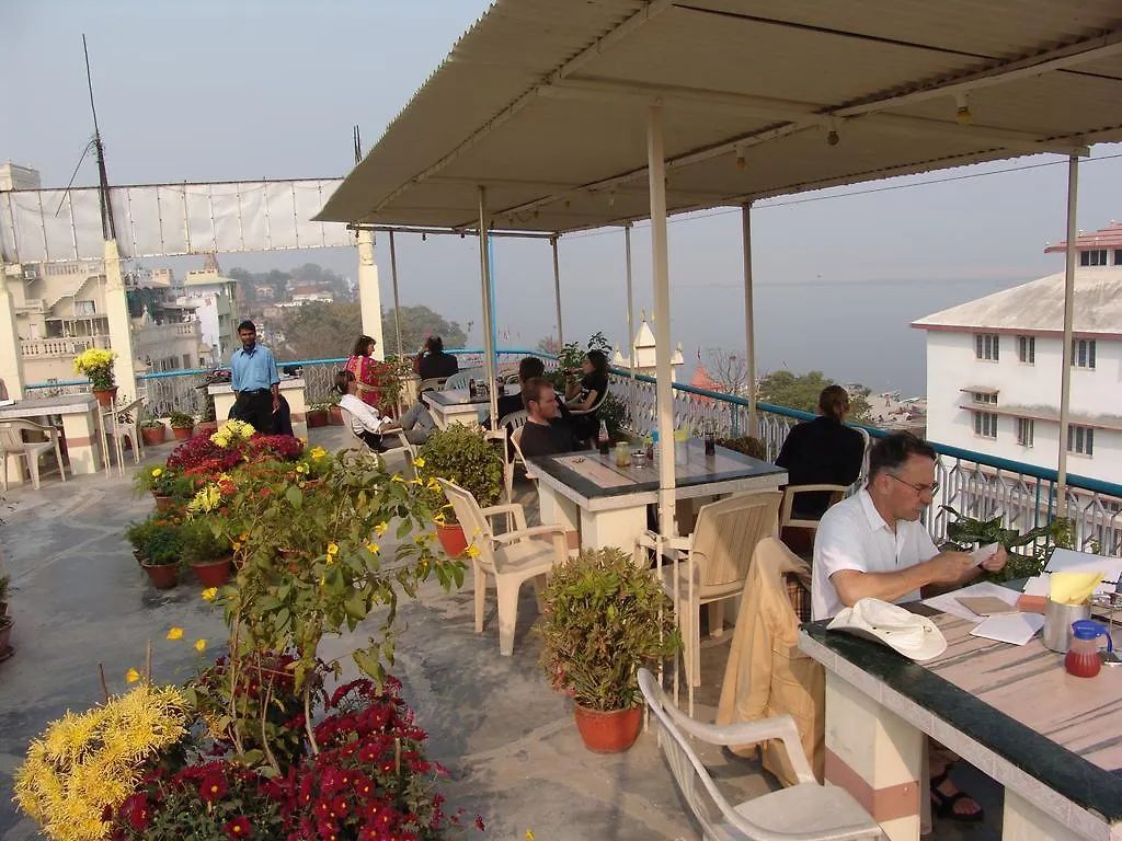 Hotel Temple On Ganges Varanasi
