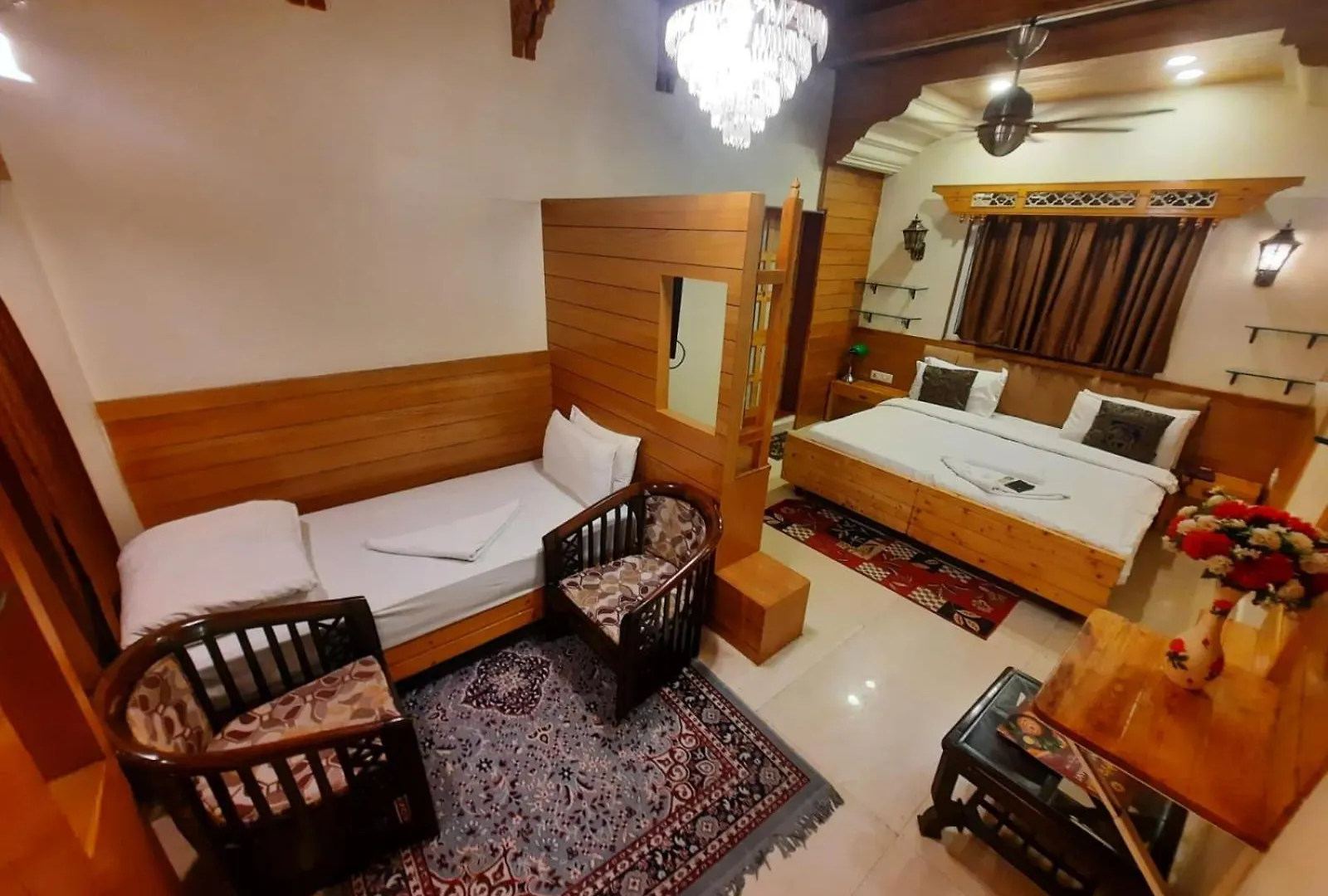 Hotel Temple On Ganges Varanasi
